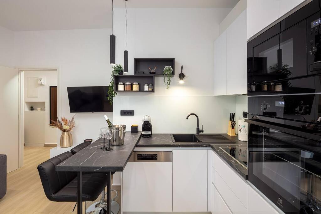 Apartman Drago 4* - 2 Minutes From The Town Centre 斯普利特 外观 照片