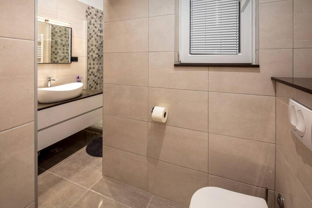 Apartman Drago 4* - 2 Minutes From The Town Centre 斯普利特 外观 照片